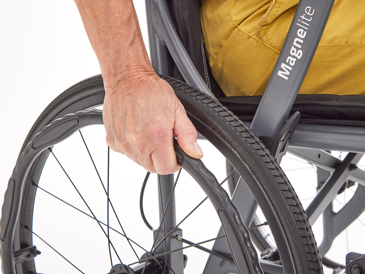 Magnelite Self Propel/Transit Wheelchair
