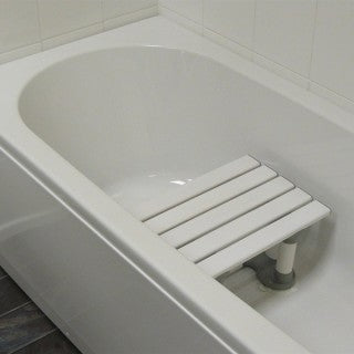 Slatted store bath seat