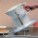 Kettle tipper with base